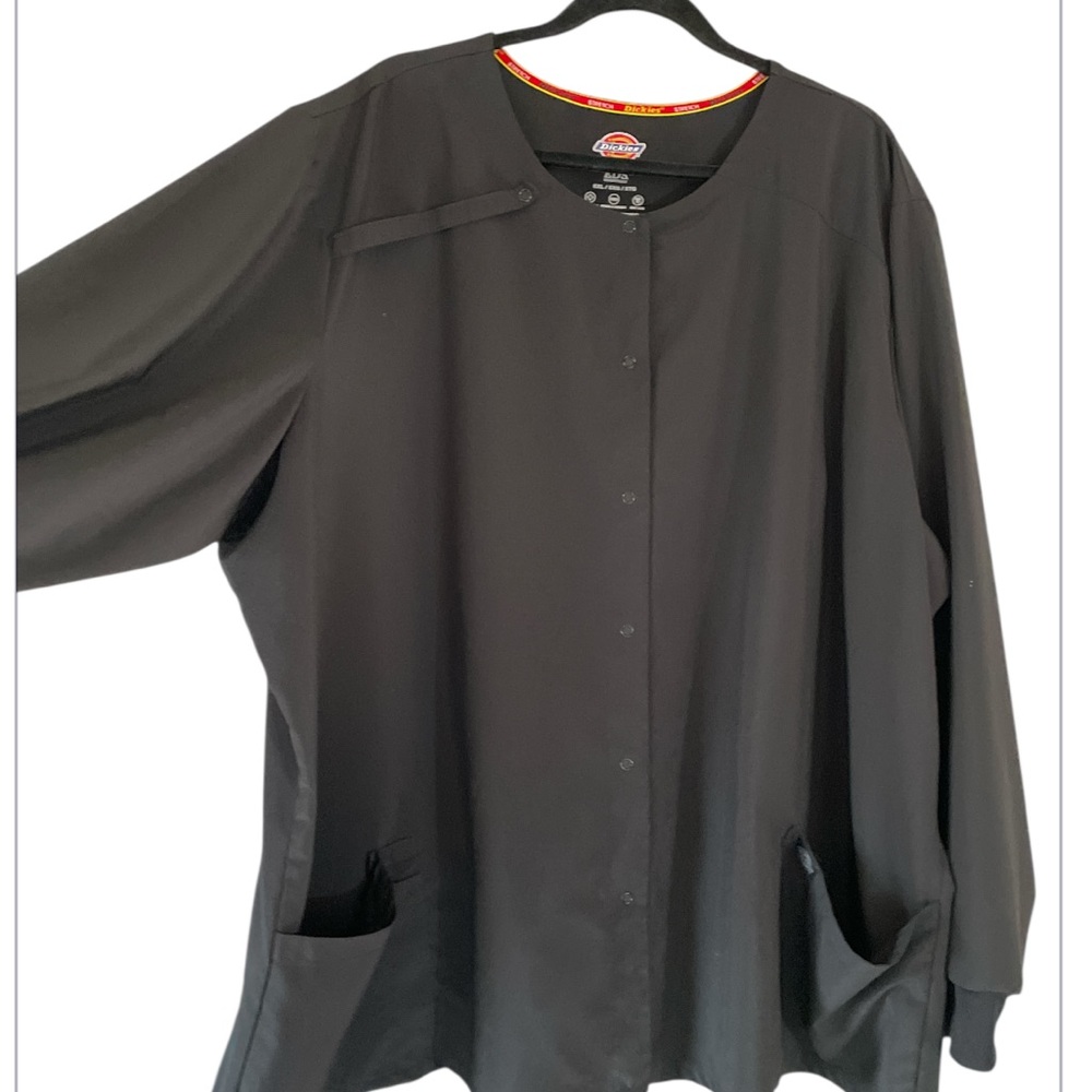 Dickies black plus size 5 X nurse smock snap up u form top